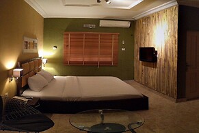 Porschester Hotel and Suite