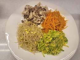 February Hotel Sungseo