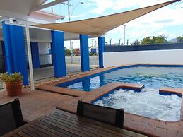 Rockhampton Court Motor Inn