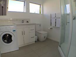 Sea Vista Apartments