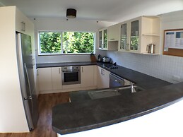 Sea Vista Apartments