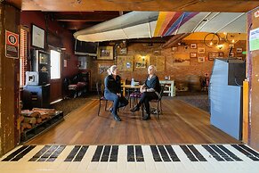 Prince of Wales Motel