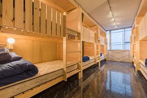 81's Inn Nakasu - Hostel