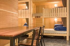 81's Inn Nakasu - Hostel