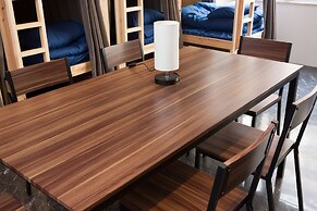 81's Inn Nakasu - Hostel