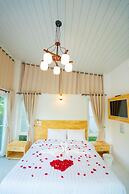 The White House Boutique Chiangrai