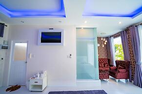 The White House Boutique Chiangrai