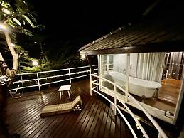 The White House Boutique Chiangrai