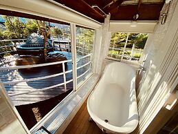 The White House Boutique Chiangrai