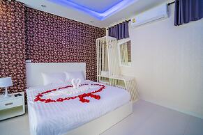 The White House Boutique Chiangrai