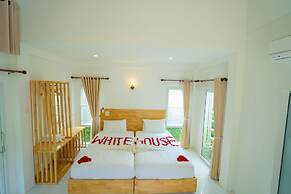 The White House Boutique Chiangrai