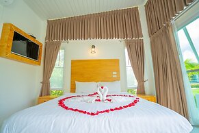 The White House Boutique Chiangrai