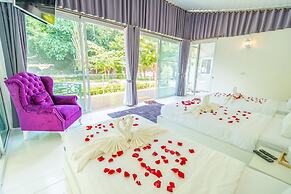 The White House Boutique Chiangrai