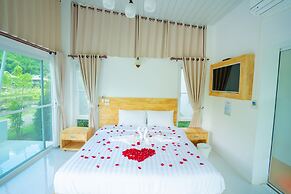 The White House Boutique Chiangrai