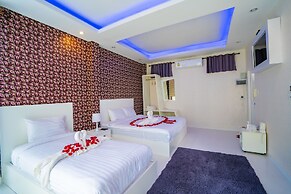 The White House Boutique Chiangrai