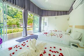 The White House Boutique Chiangrai