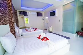 The White House Boutique Chiangrai