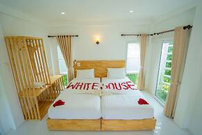The White House Boutique Chiangrai