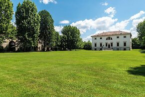 La Barchessa di Villa Pisani