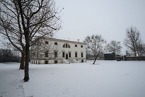 La Barchessa di Villa Pisani