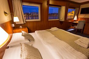 Grand Jules Boat Hotel Budapest