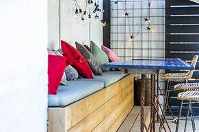 Cameo Boutique Hotell