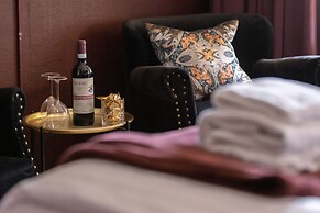 Cameo Boutique Hotell