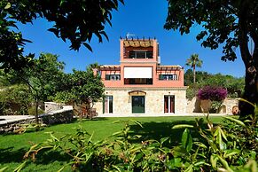 Il Tesori Dassia Villas