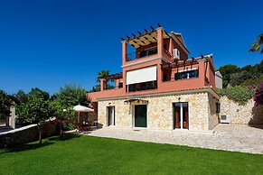 Il Tesori Dassia Villas