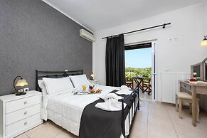 Il Tesori Dassia Villas