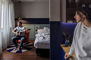 Urbanauts Studios Minelli