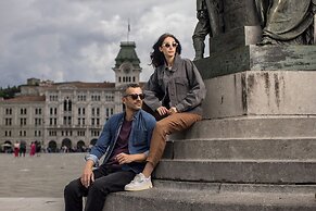 Urbanauts Studios Minelli