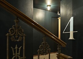 Urbanauts Studios Minelli