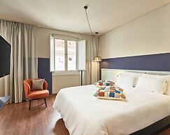 Urbanauts Studios Minelli