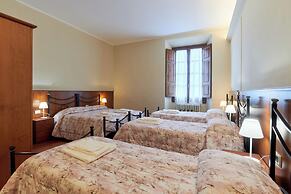 Casa Santo Nome di Gesù