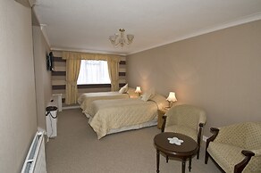 The Revelstoke Hotel