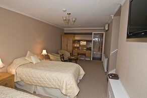 The Revelstoke Hotel