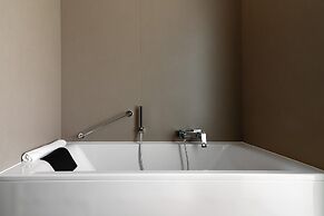 Jupiter Marina Hotel - Couples & Spa