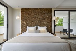 Jupiter Marina Hotel - Couples & Spa