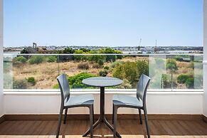 Jupiter Marina Hotel - Couples & Spa