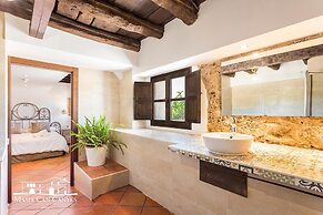 Masia Can Canyes & Spa
