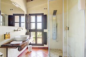Masia Can Canyes & Spa