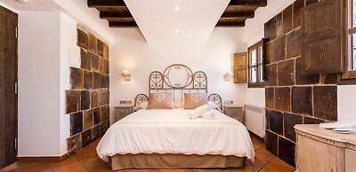 Masia Can Canyes & Spa