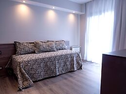 Leloir Suites & Meetings