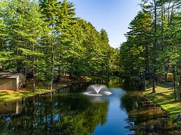 Sun Retreats Adirondack Gateway