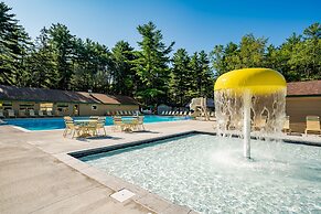 Sun Retreats Adirondack Gateway