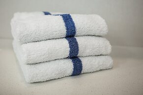 Holiday Inn Calgary South Conference Center by IHG