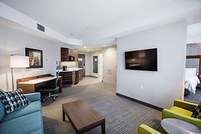 Holiday Inn Calgary South Conference Center by IHG