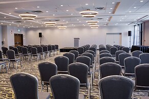 Holiday Inn Calgary South Conference Center by IHG