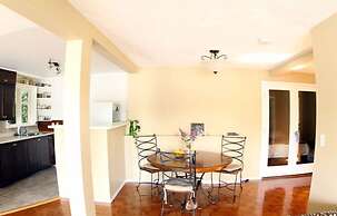 Leigh Lani Guest House